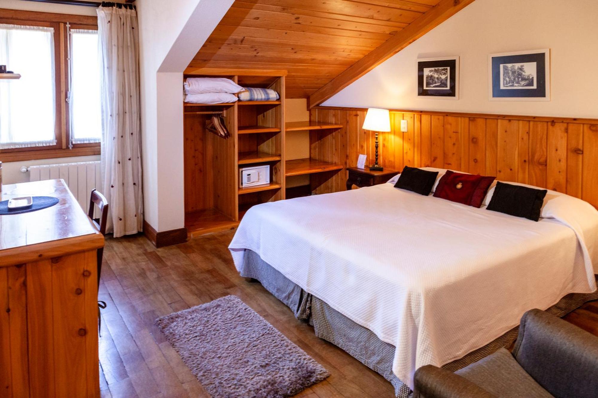 Hotel Solar D'Izabel Campos do Jordao Exterior photo