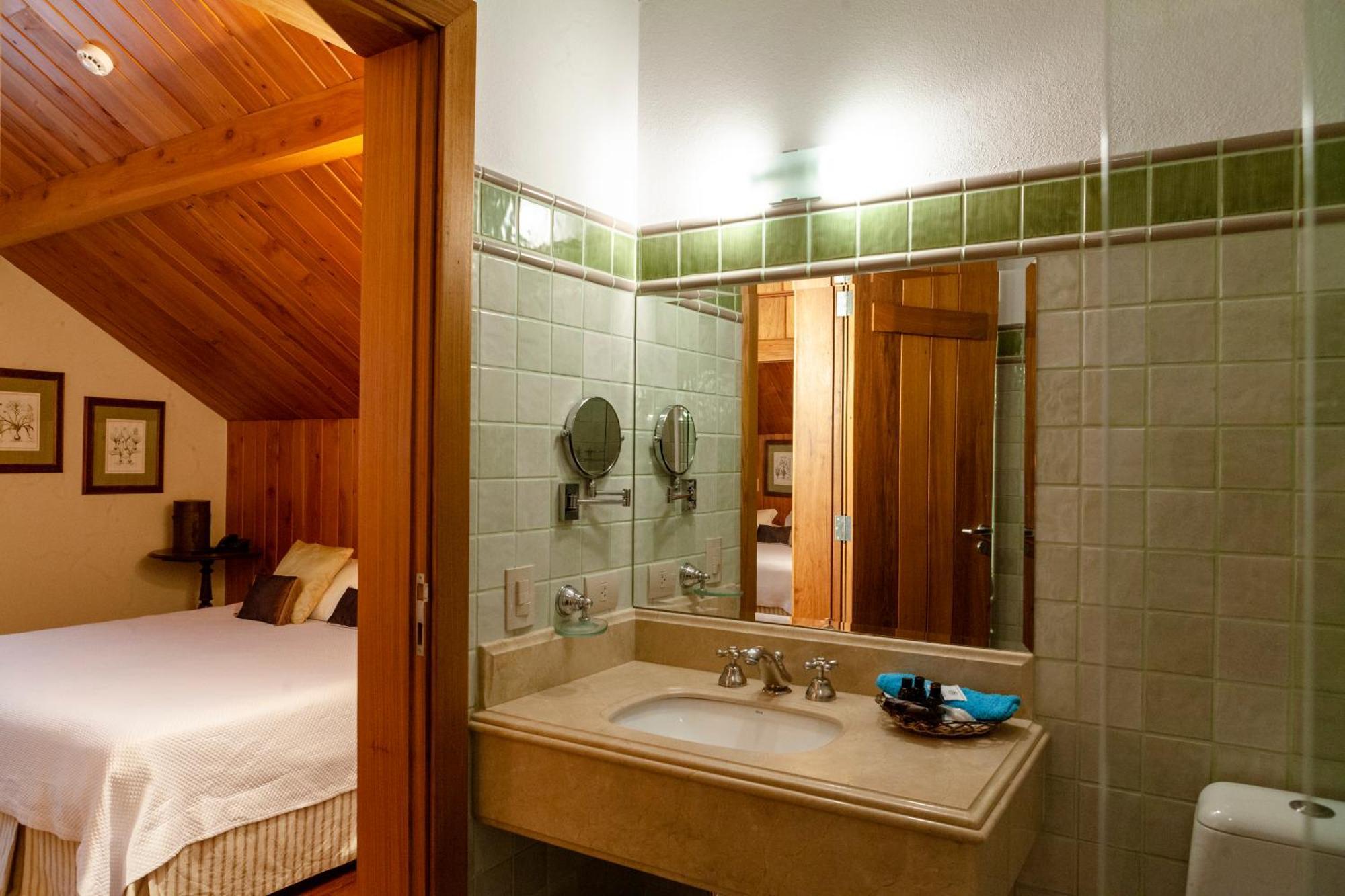 Hotel Solar D'Izabel Campos do Jordao Exterior photo
