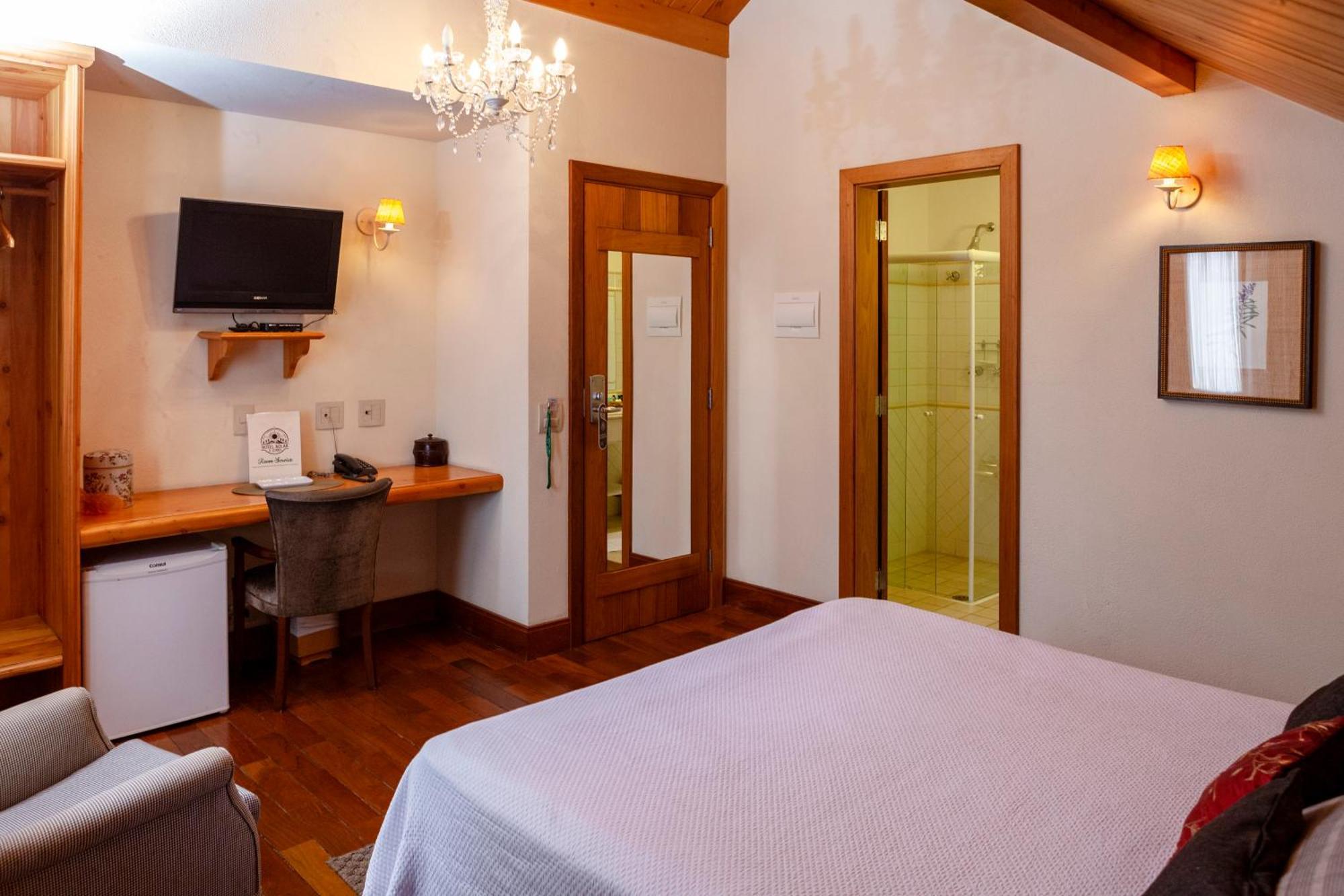 Hotel Solar D'Izabel Campos do Jordao Exterior photo